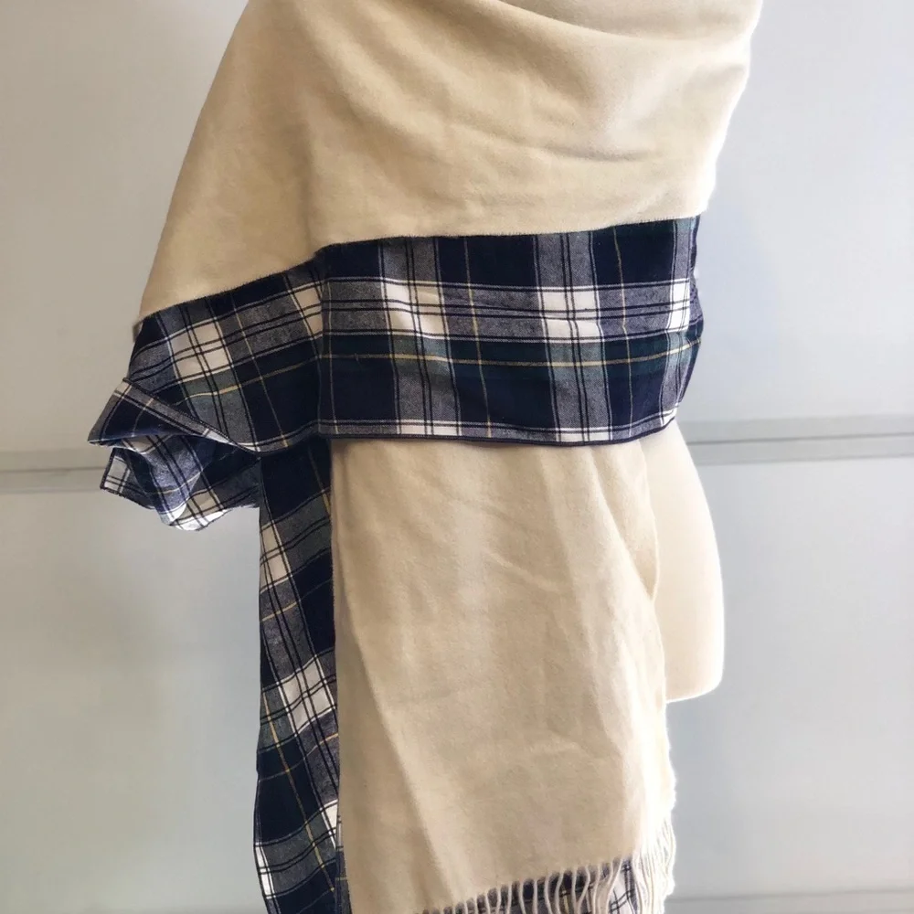 Donni Charm Donni Plaid Wool two layers Scarf 🧣